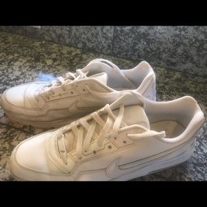 NIKE Men’s Casual Shoes